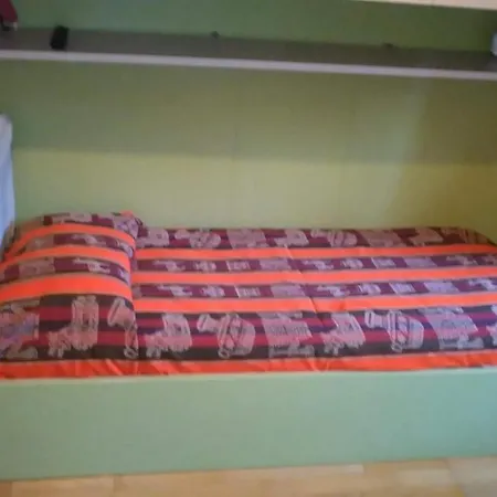 Casa Revello بيت شباب